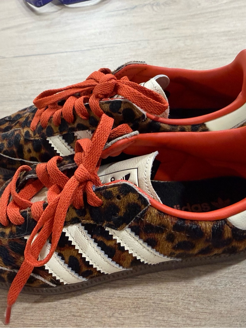 Adidas Samba OG Leopard Pony Hair Sneakers Coral Orange Womens 5.5 - Picture 6 of 8